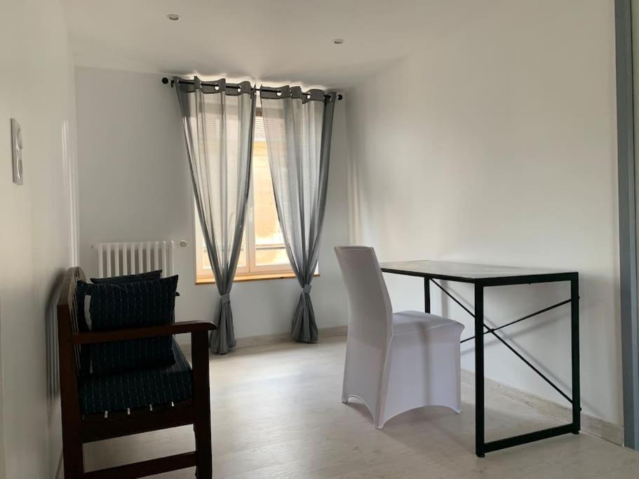 Maison De 1 A 8 Personnes Entierement Renovee Charly-sur-Marne Eksteriør billede
